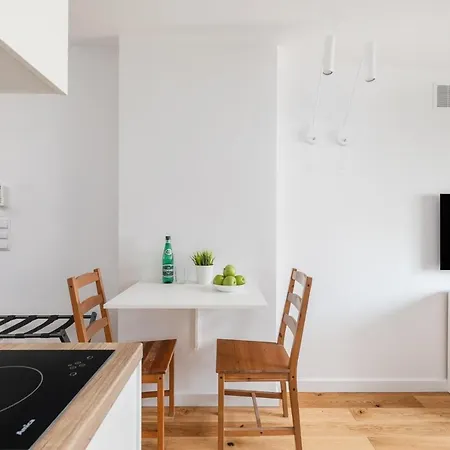Rent Like - Wilcza 42 * Warsaw